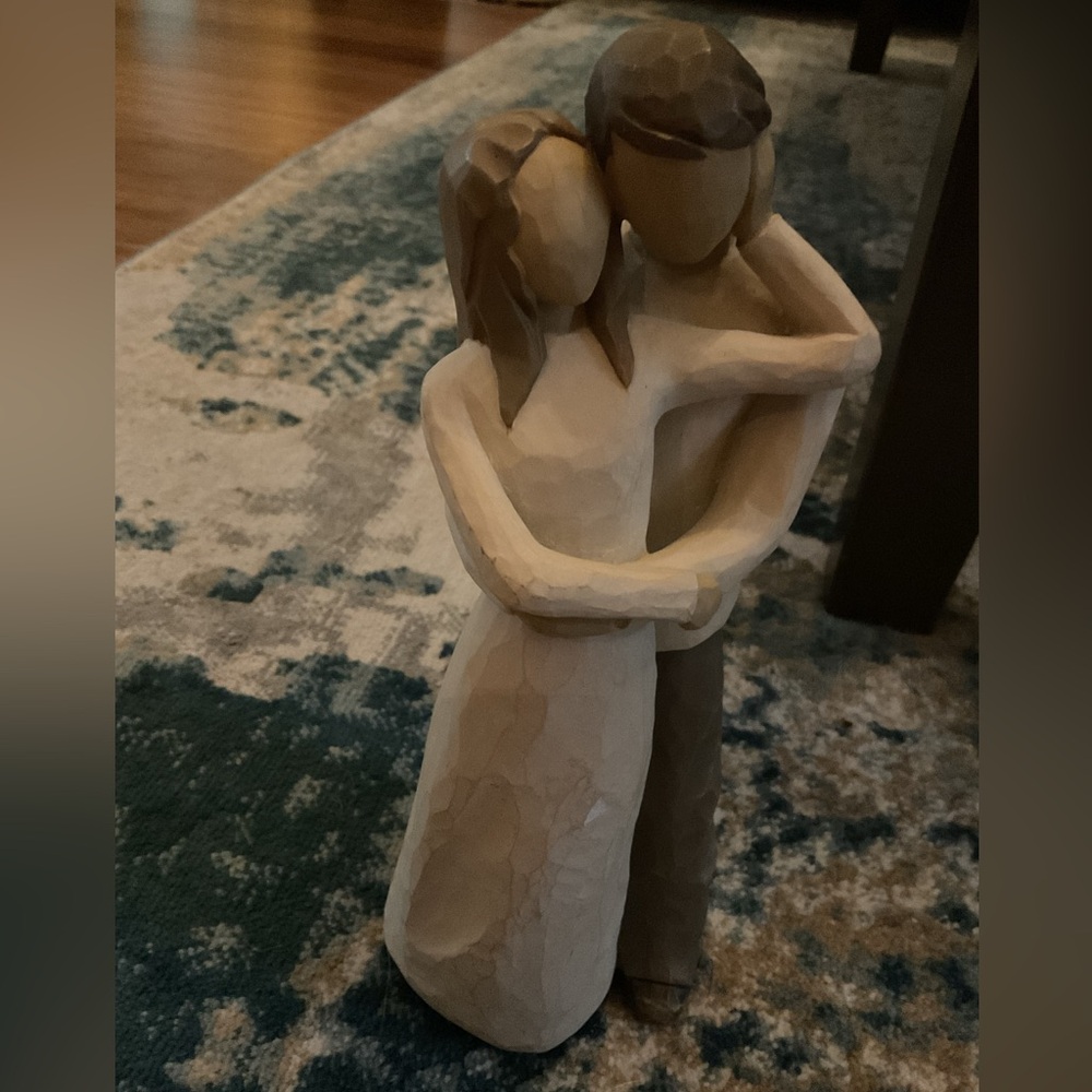 Willow tree couple in love, perfect condition